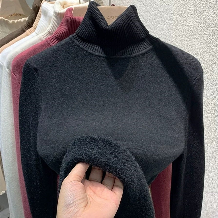 Suéter Feminino Gola Alta Peluciada Forrada