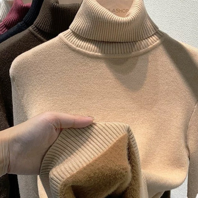 Suéter Feminino Gola Alta Peluciada Forrada