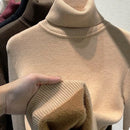 Suéter Feminino Gola Alta Peluciada Forrada