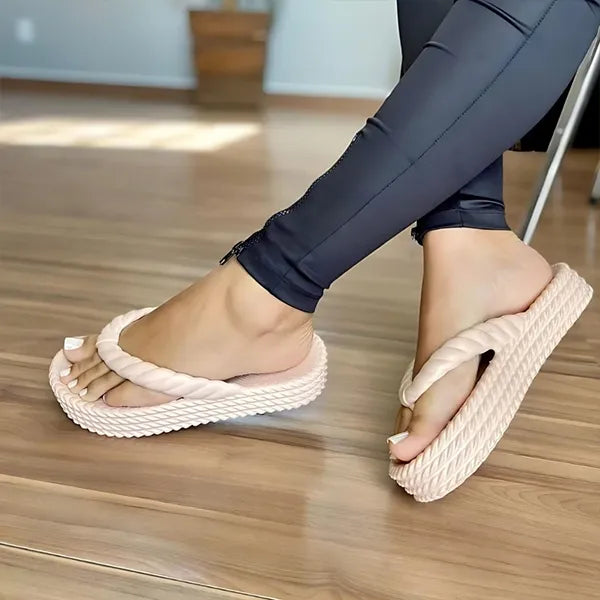 Chinelo Feminino Trançado Confortável Jasmine Branco Bege