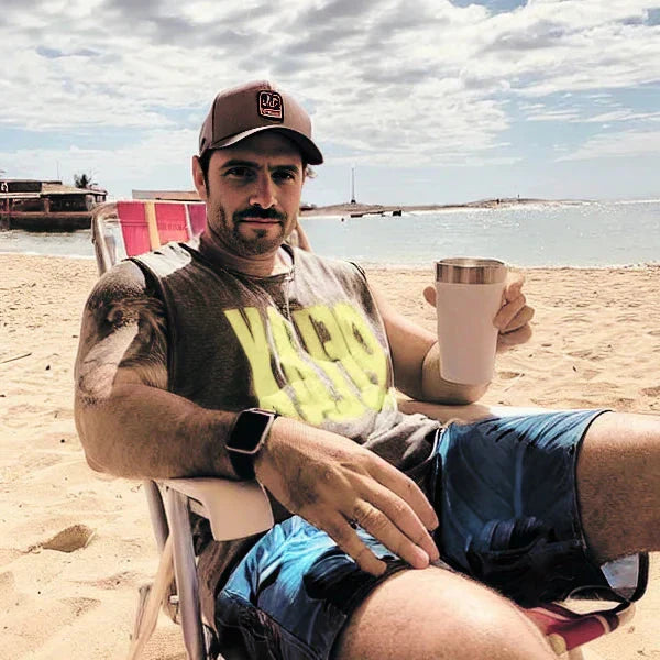 Copo Térmico com Abridor de Garrafa na Tampa Maverick